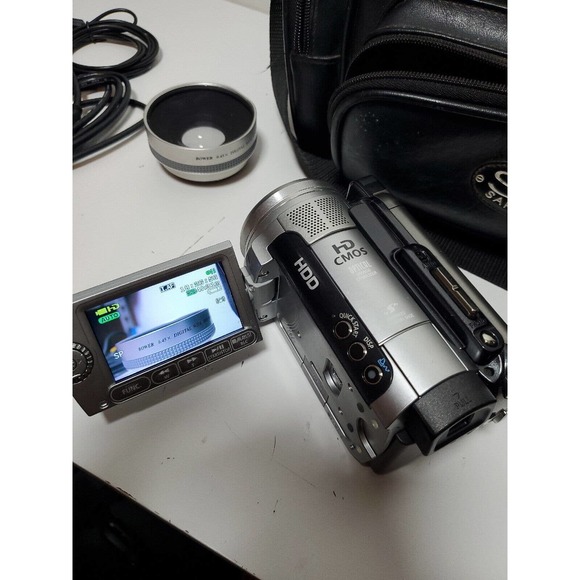 Canon HG10 HD Video Camcorder with Accessories! Tested and Works 40GB - Picture 2 of 13